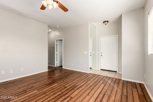 Building Photo - 11187 W Almeria Rd