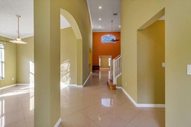 Building Photo - 5604 Florence Harbor Dr