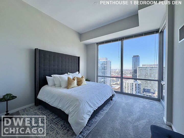 Building Photo - 720 S Clark St