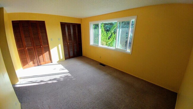 Building Photo - 1415e3