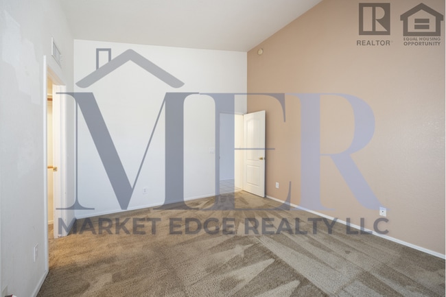 Building Photo - 3Bed/2Bath House at Beardsley/95th Ave! Ready for Immediate Move-In!