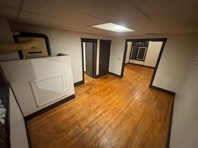 Building Photo - 2628 W 3rd St