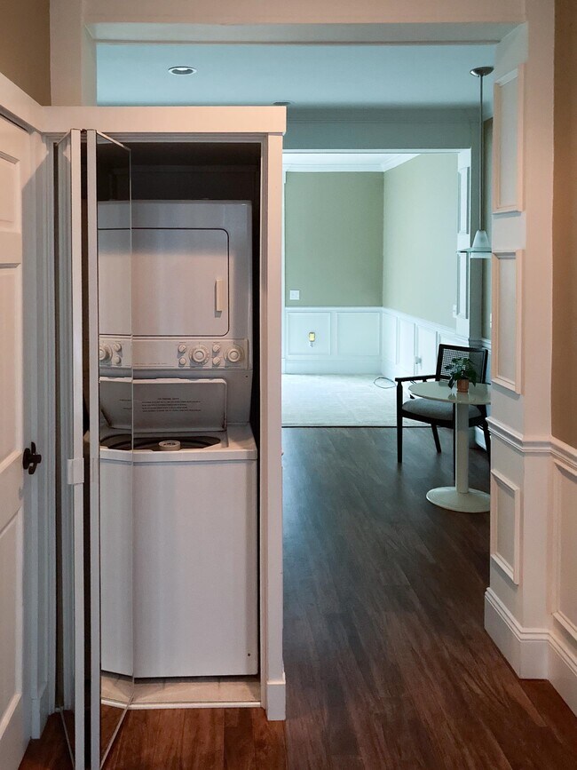 Building Photo - 38 Pebble Beach Rd