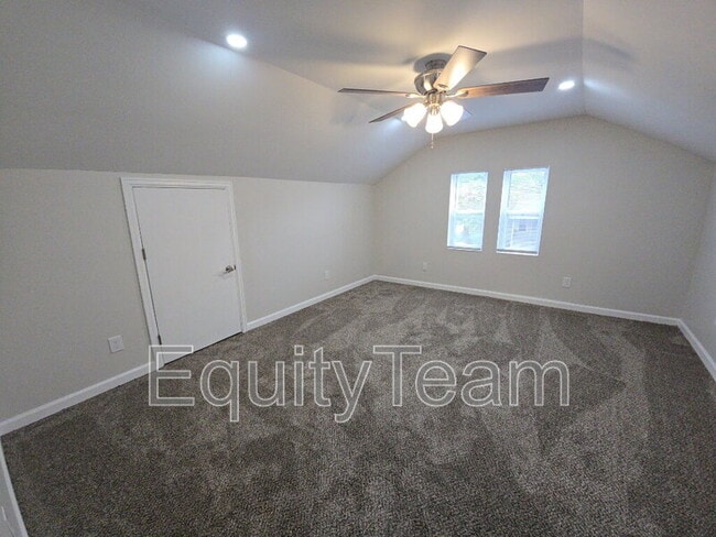 Building Photo - 1800 Glenwood Ave