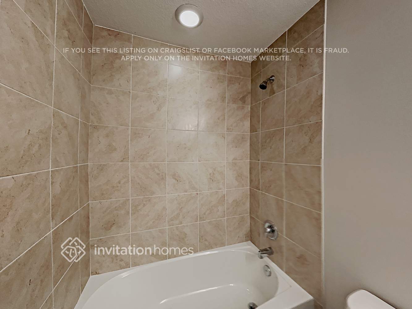 Building Photo - 2058 SW Quarry St