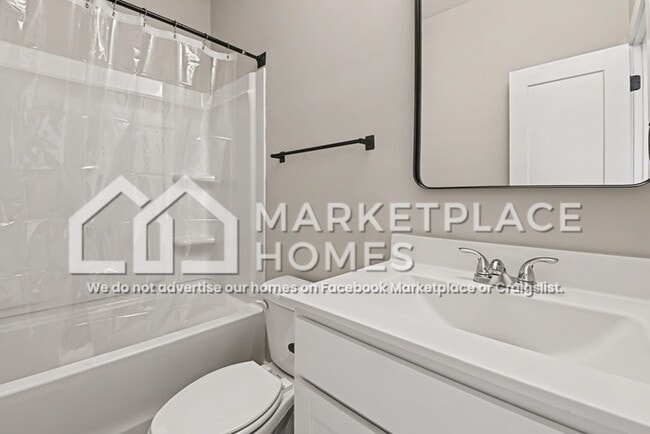 Building Photo - 1376 Cozy Cir SE