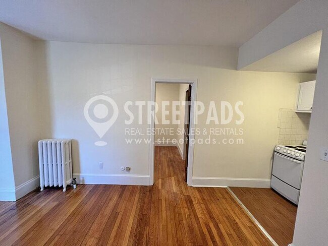 Building Photo - 1 bedroom in Boston MA 02134