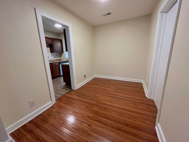 Building Photo - Charming 3-Bedroom Home for Rent