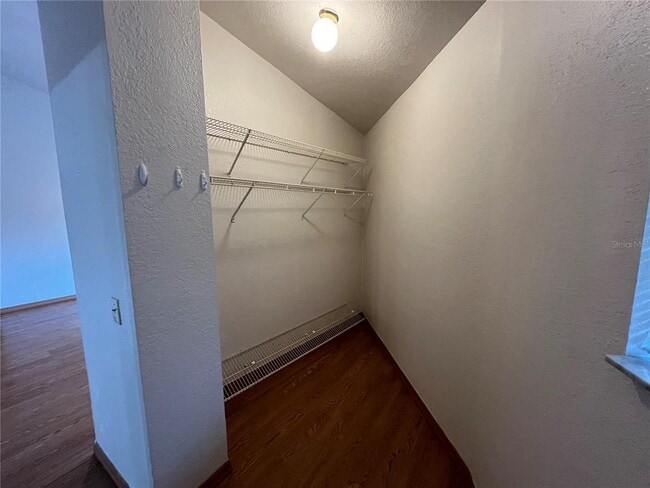 Building Photo - 6560 Timberlane Rd