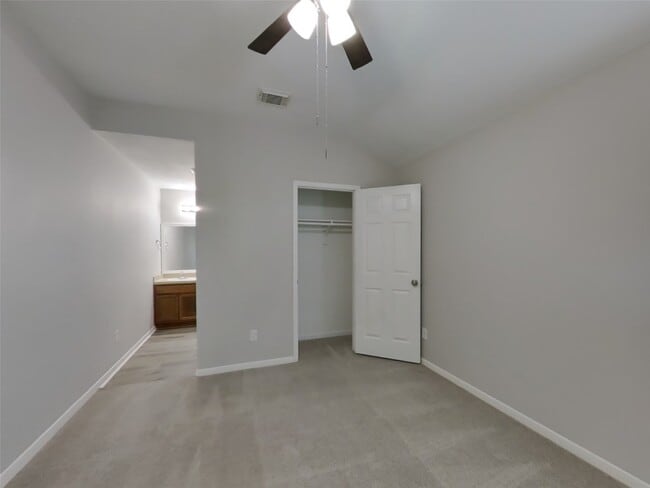 Building Photo - 7402 Deloache Ave