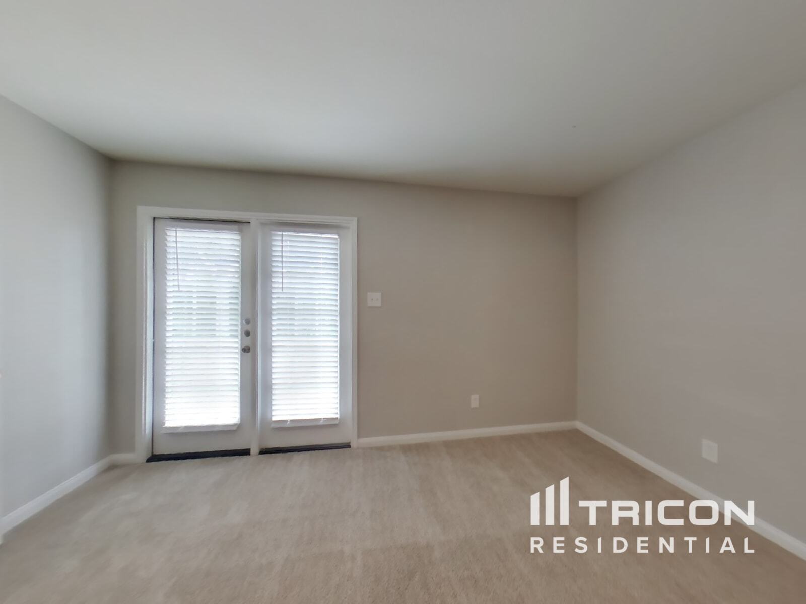 Building Photo - 23091 Bellini Dr