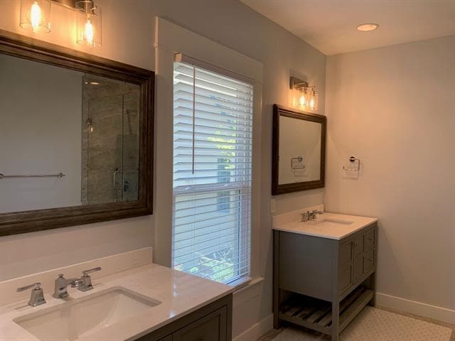 Building Photo - 5404 Miller Ave