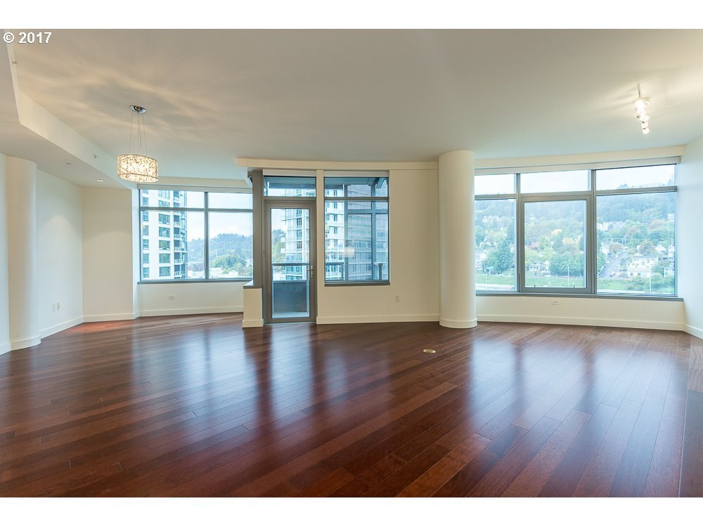 Building Photo - 3601 sw river parkway