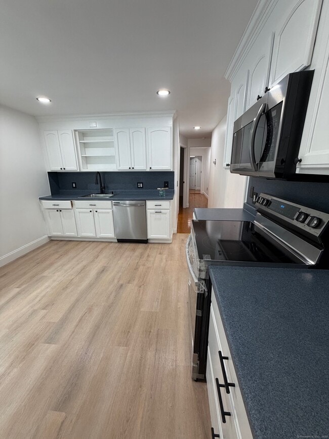 Building Photo - 29 Blueberry Hill Rd