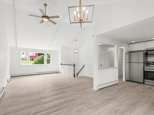 Building Photo - 26 Sidney St