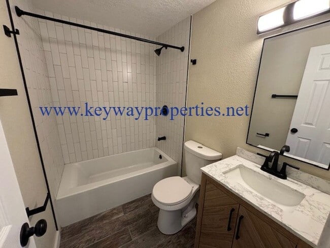 Building Photo - Beautifully Renovated Home for Rent