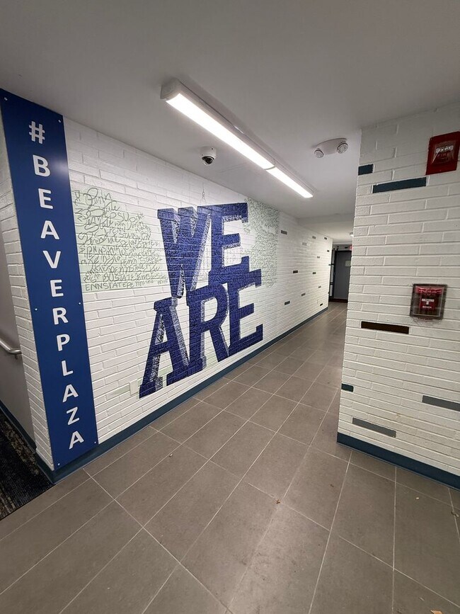 Building Photo - Beaver Plaza - 103