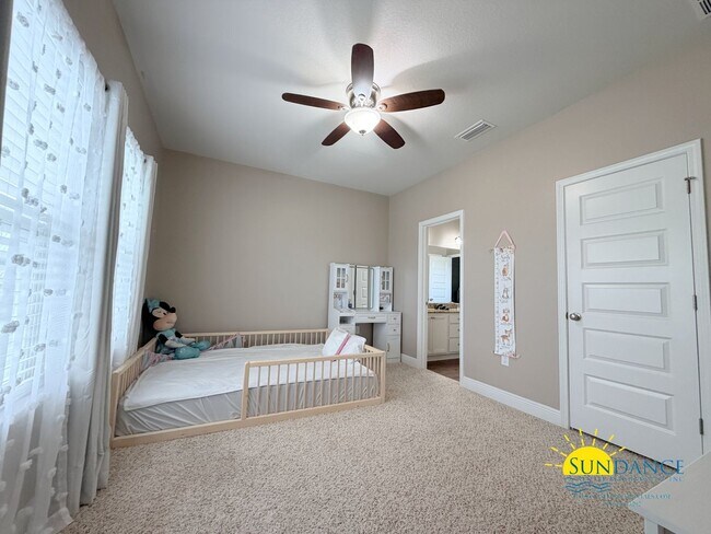 Building Photo - Spacious 4BR Home in Treasure Isle Estates in Navarre!