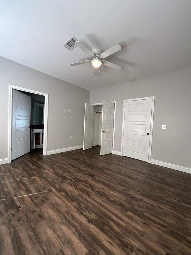 Building Photo - 102 Lacey Eden Ln