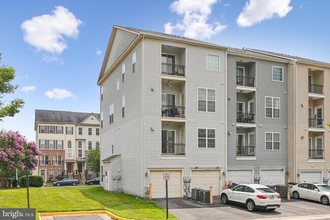 Building Photo - 15503 John Diskin Cir