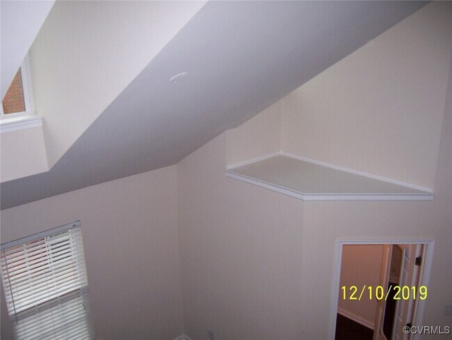 Building Photo - 3911 Fish Pond Ln