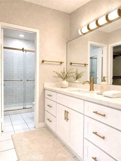 Building Photo - 4728 Park Granada