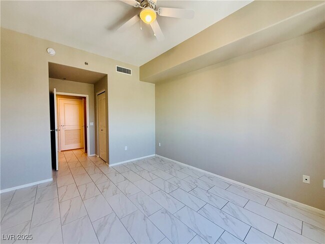 Building Photo - 8255 S Las Vegas Blvd