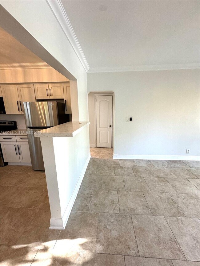 Building Photo - 5530 NW Miami Ct