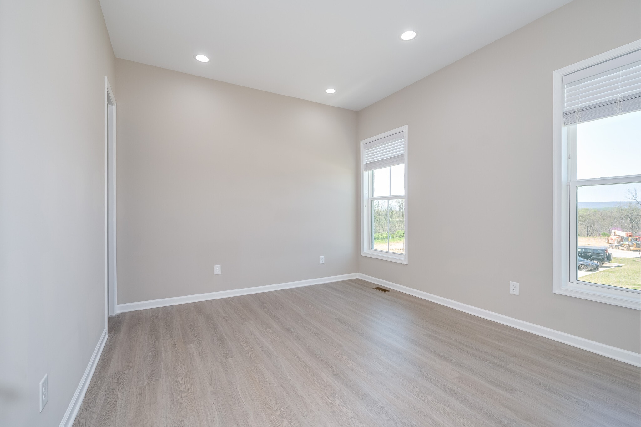 Building Photo - 137 Marineris Cir