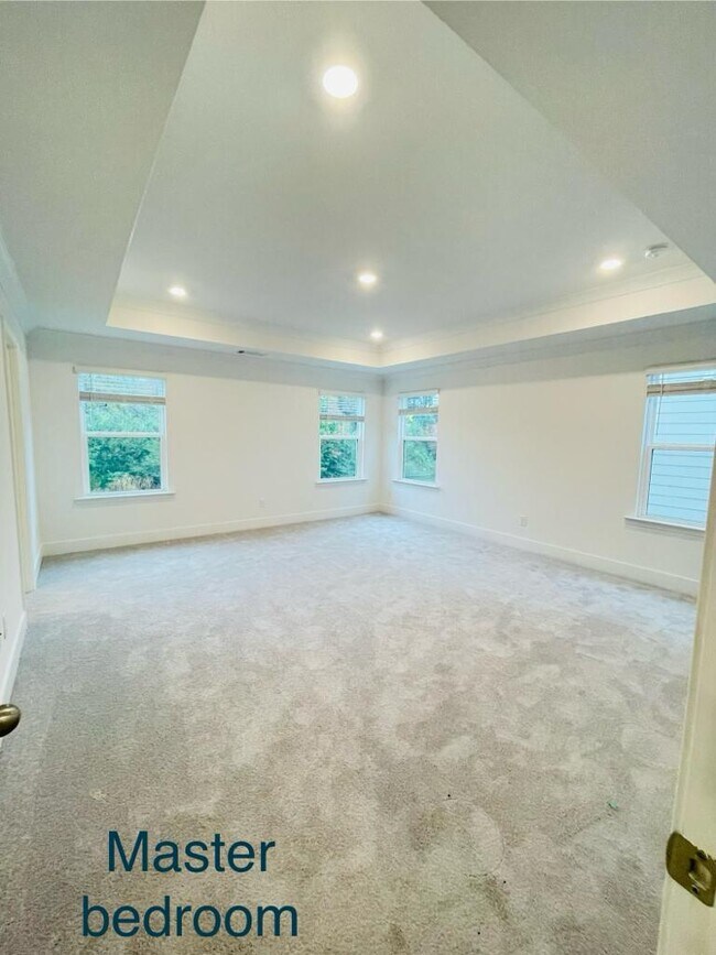 Master Bedroom - 2760 Westgate Pk Dr