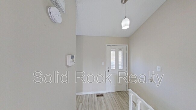 Building Photo - 4541 Lamplighter Cir