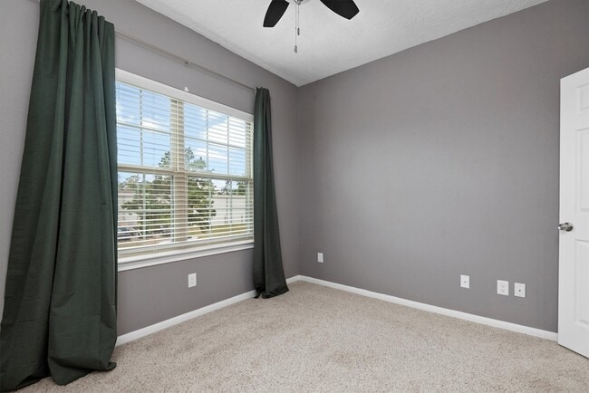 Building Photo - 7036 W 43rd St