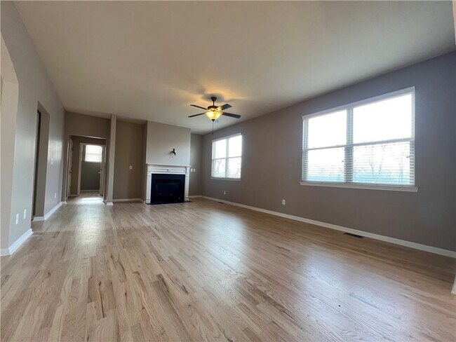 Building Photo - 9655 Durand Rd