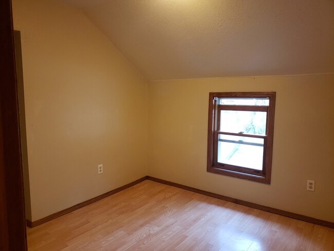 Building Photo - 718 Jackson St