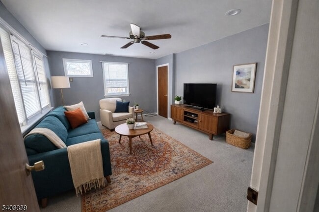 Building Photo - 23 West St