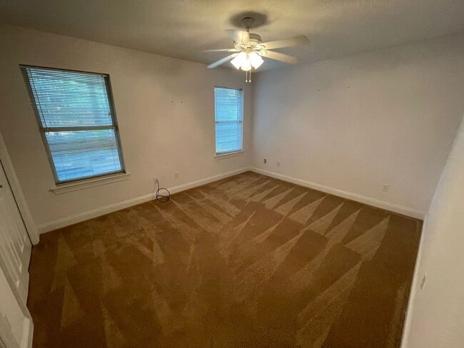 Building Photo - Pensacola - Reserve at Carpenters Creek - 4 Bedroom, 2.5 Bathroom with pool