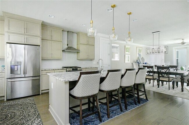 Building Photo - 535 Letchas Ln