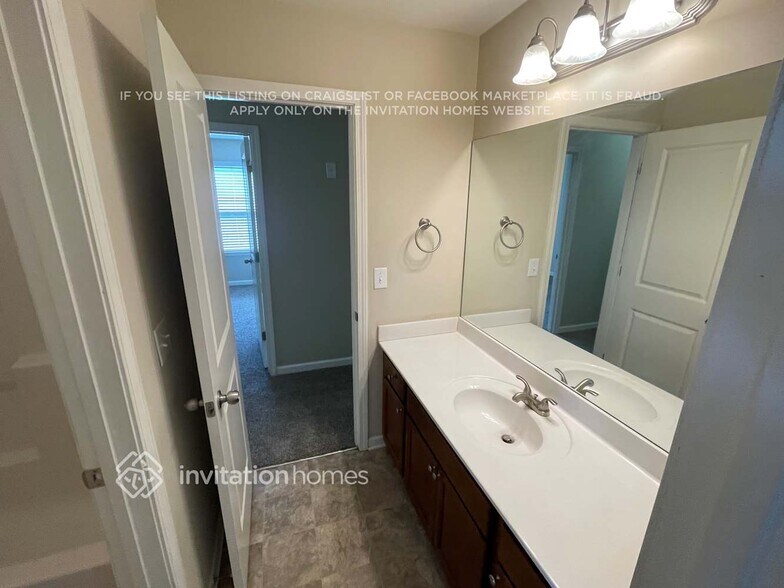 Building Photo - 3255 Anneewakee Falls Pkwy