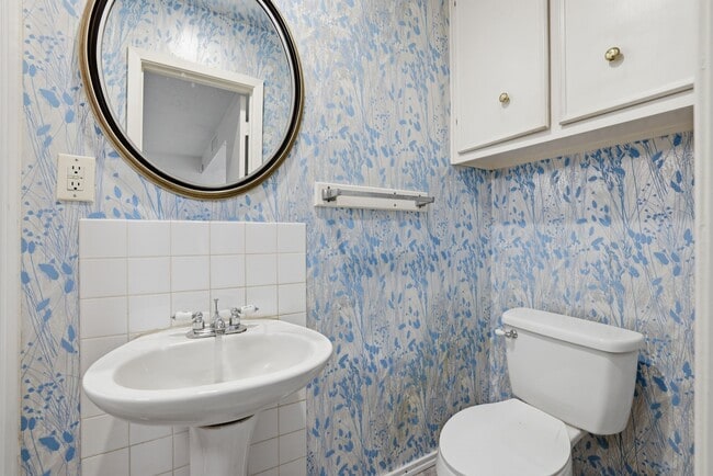 Building Photo - 1433 Cedar Post Ln