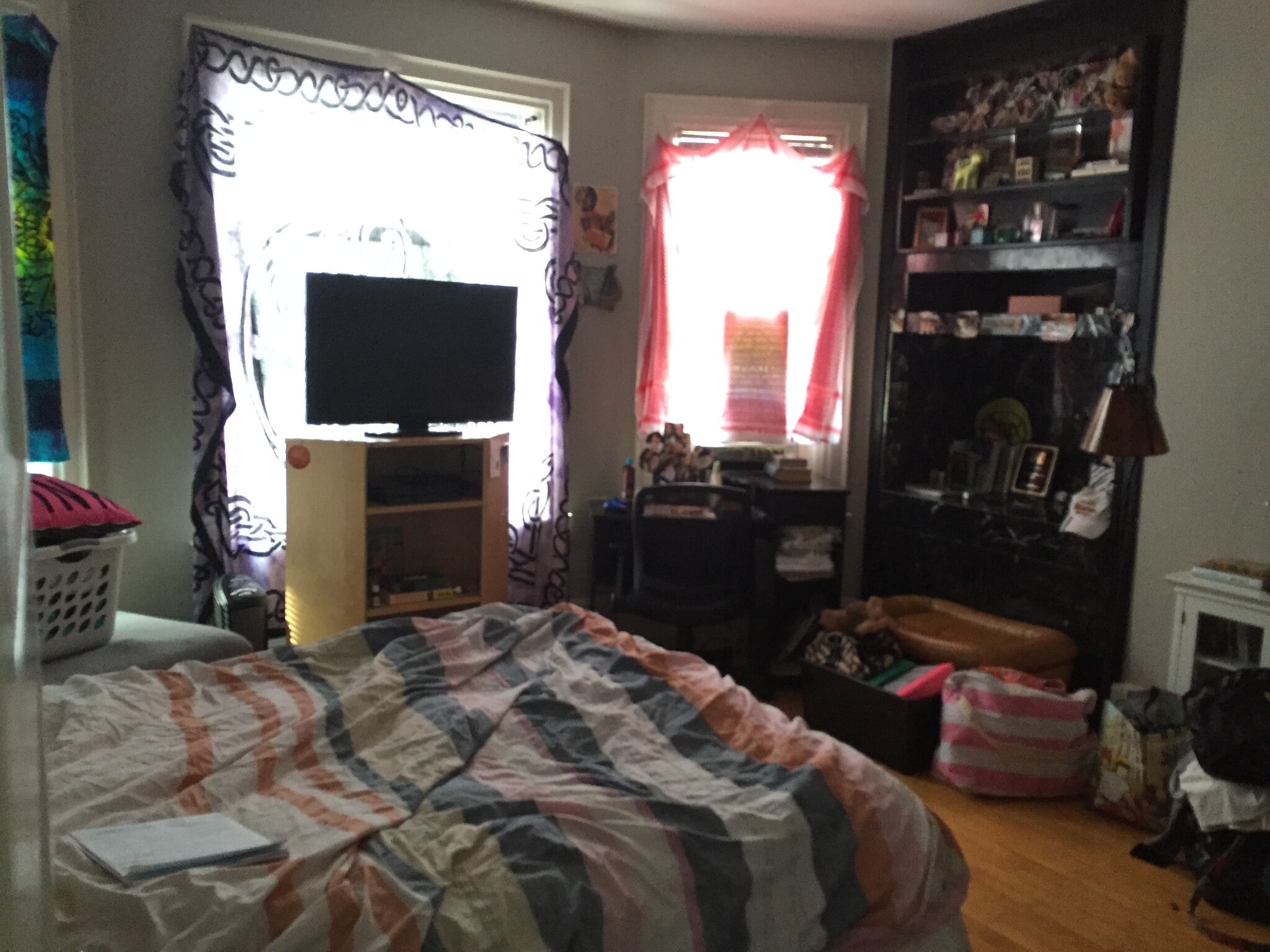 Building Photo - 3238 N Bartlett Ave