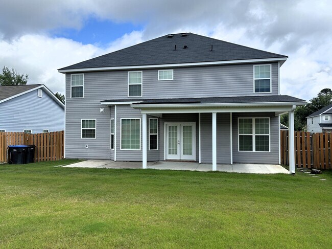 Building Photo - 5277 Copse Dr