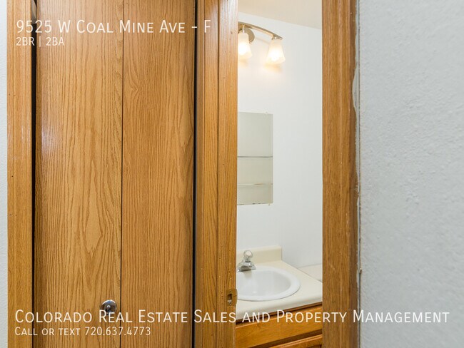 Building Photo - 9525 W Coal Mine Ave