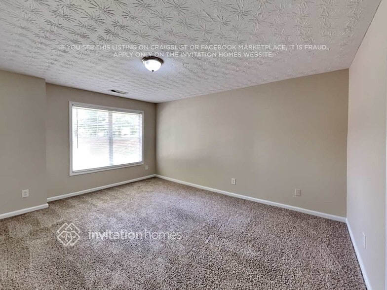 Building Photo - 210 Arrowhead Ln