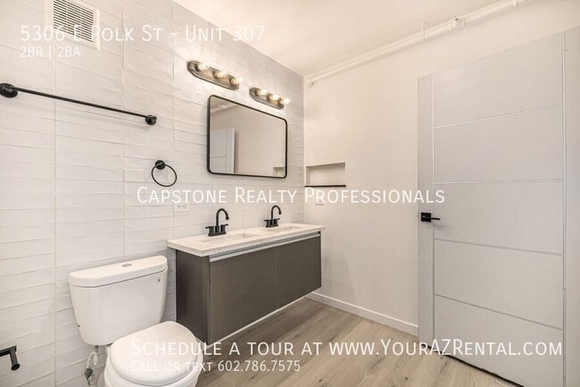 Building Photo - 5306 E Polk St