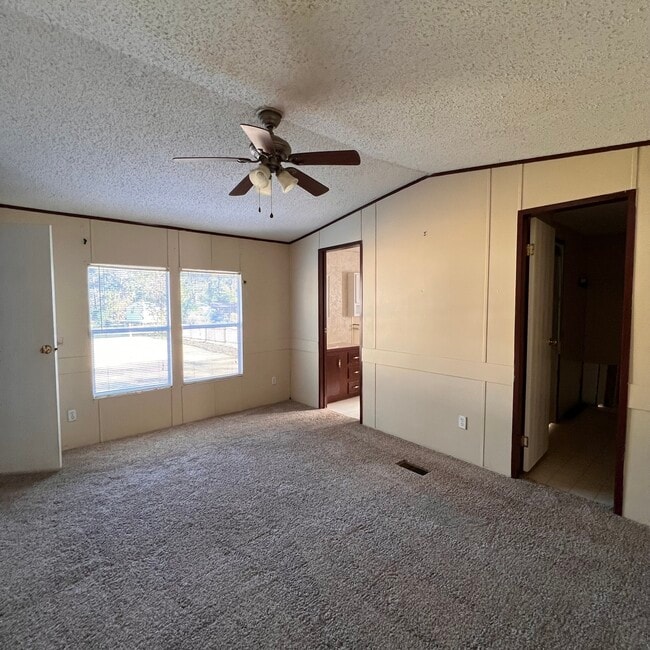 Building Photo - 1477 Holly Grove Rd