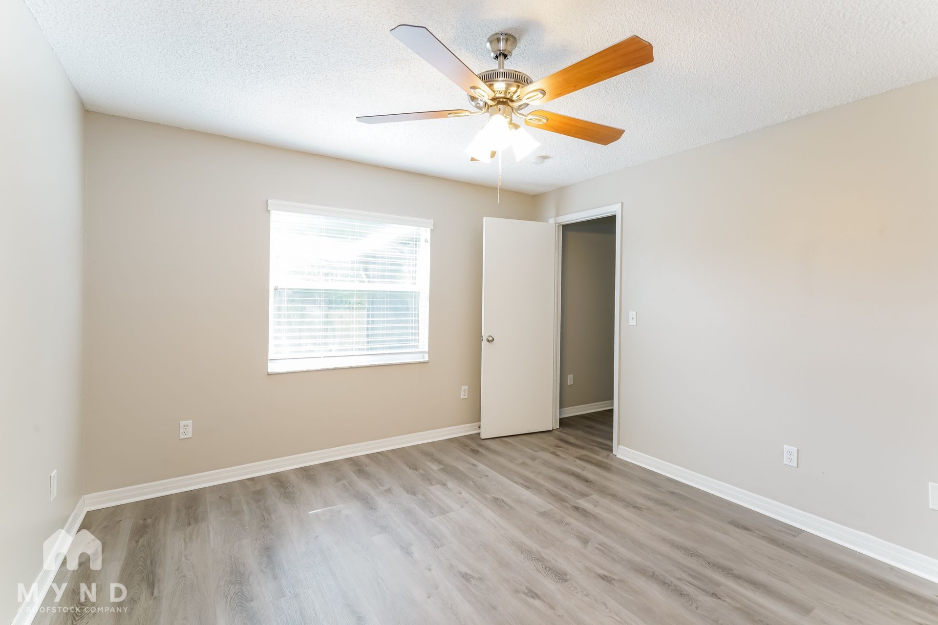 Building Photo - 14013 Fullerton Dr