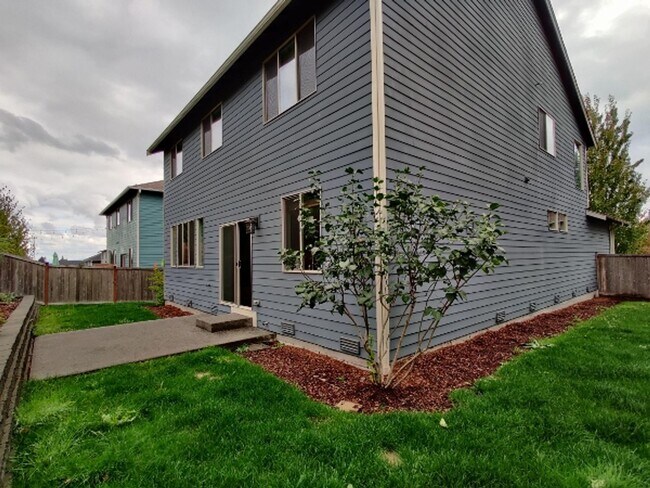 Building Photo - 1580 Ridgeview Loop SW