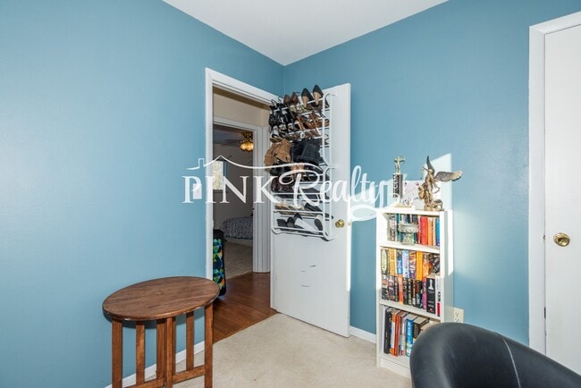 Building Photo - 1890 Chamberlin S