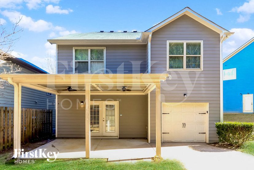 Building Photo - 115 Macalester Dr