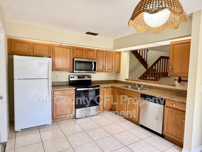 Building Photo - 4562 Pheasant Run Dr